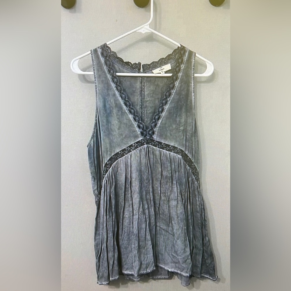 NWOT boutique tank